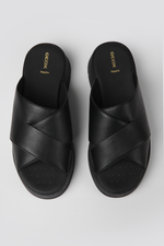 כפכפי עור לנשים רצועות מוצלבות בצבע שחור