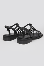 סנדלי רצועות לנשים | קנת קול