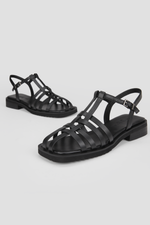 סנדלי רצועות לנשים | קנת קול