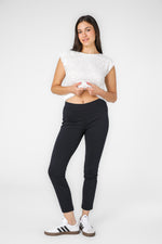 טייץ 7/8 לנשים בצבע נייבי 