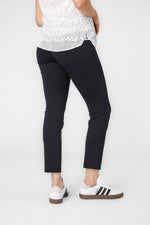 טייץ 7/8 לנשים בצבע נייבי 