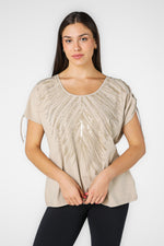 טישירט לנשים בצבע בז' 