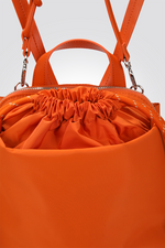 תיק גב לנשים בצבע כתום