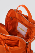 תיק גב לנשים בצבע כתום