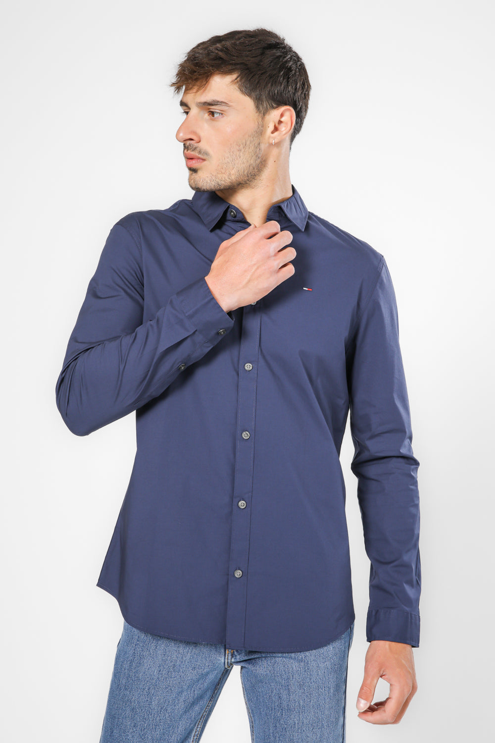 מכופתרת  STRETCH בצבע נייבי