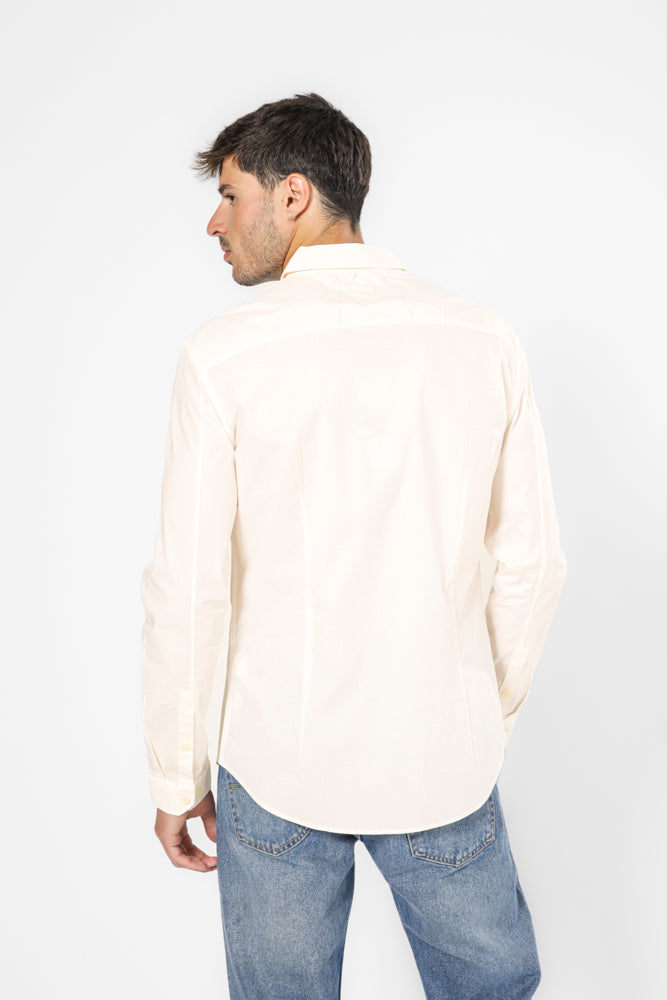 מכופתרת STRETCH בצבע לבן