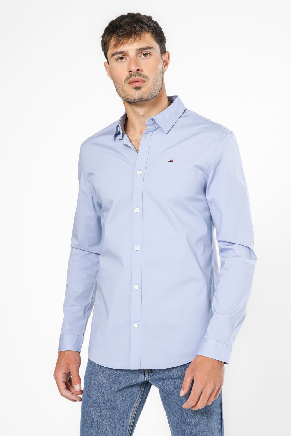 מכופתרת STRETCH בצבע תכלת