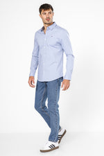 מכופתרת STRETCH בצבע תכלת