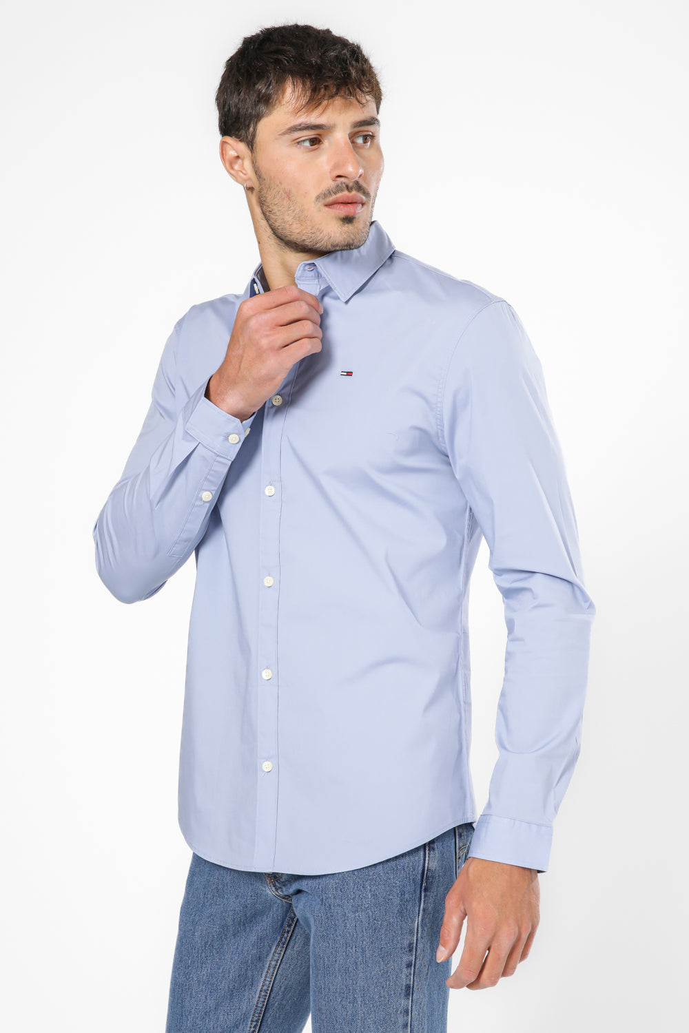 מכופתרת STRETCH בצבע תכלת