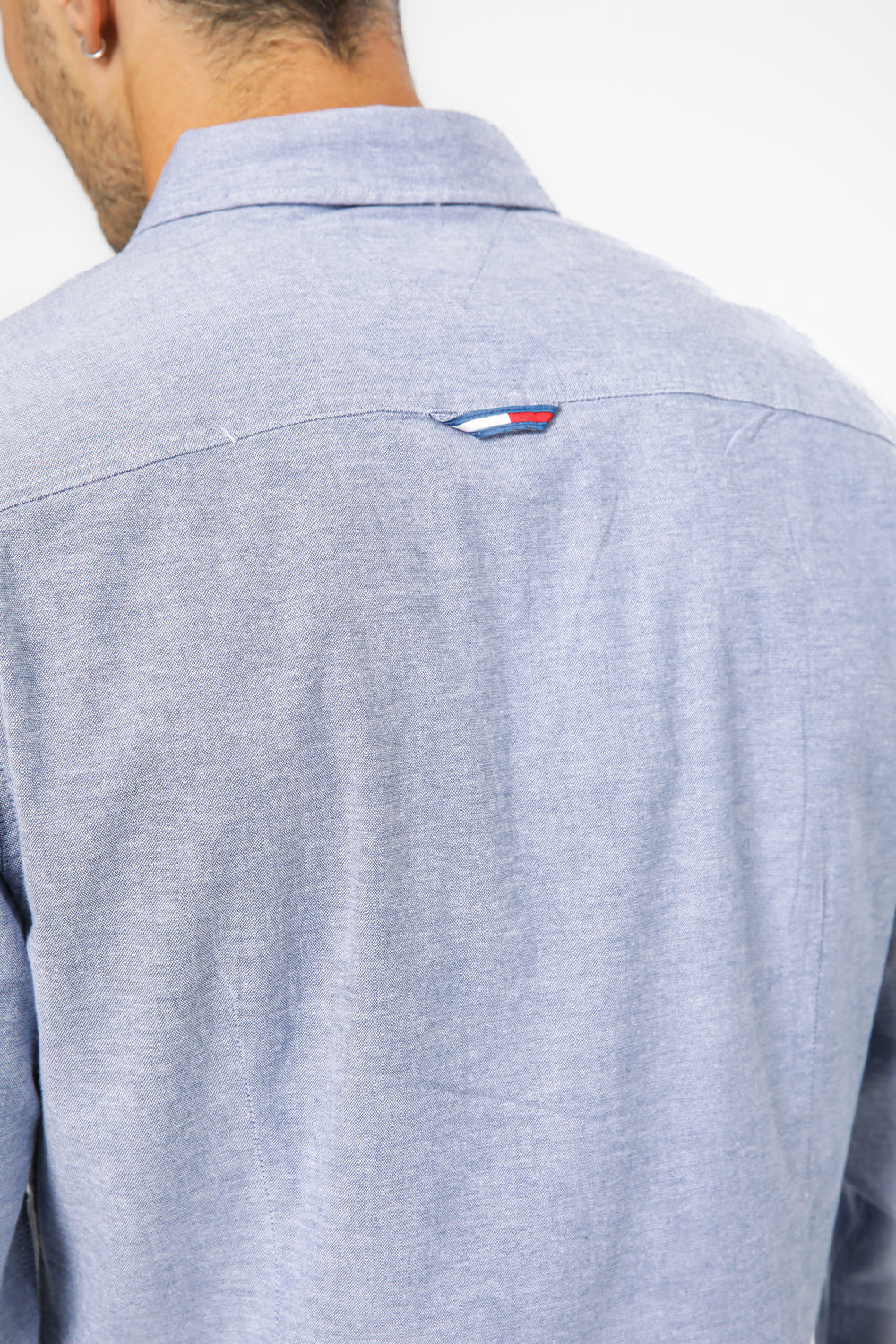 מכופתרת SLIM STRETCH OXFORD בצבע כחול