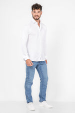 חולצה מכופתרת SOLID PIQUE בצבע לבן - MASHBIR//365