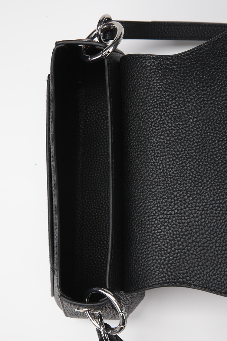 תיק צד לנשים בצבע שחור 