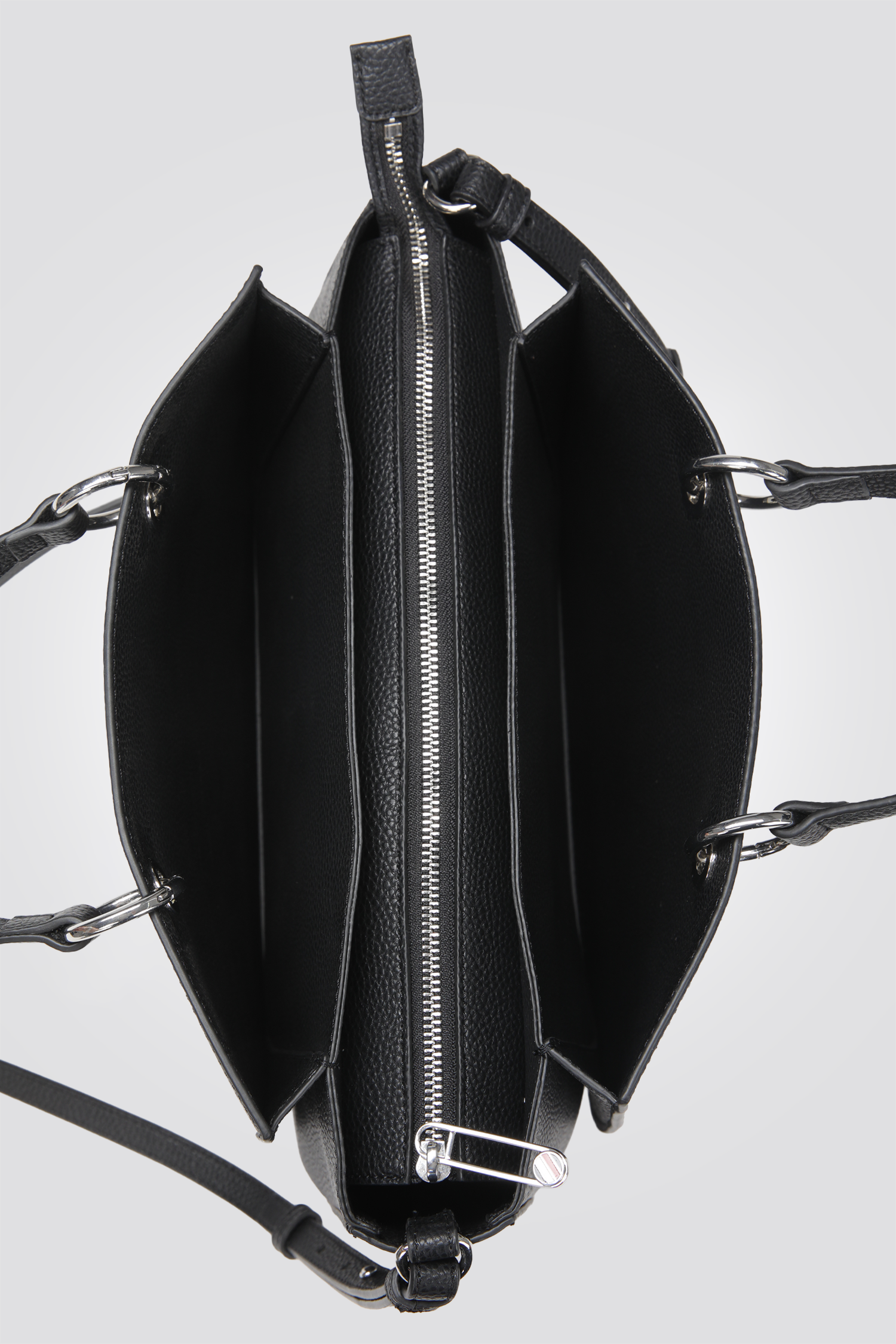 תיק יד לנשים בצבע שחור 