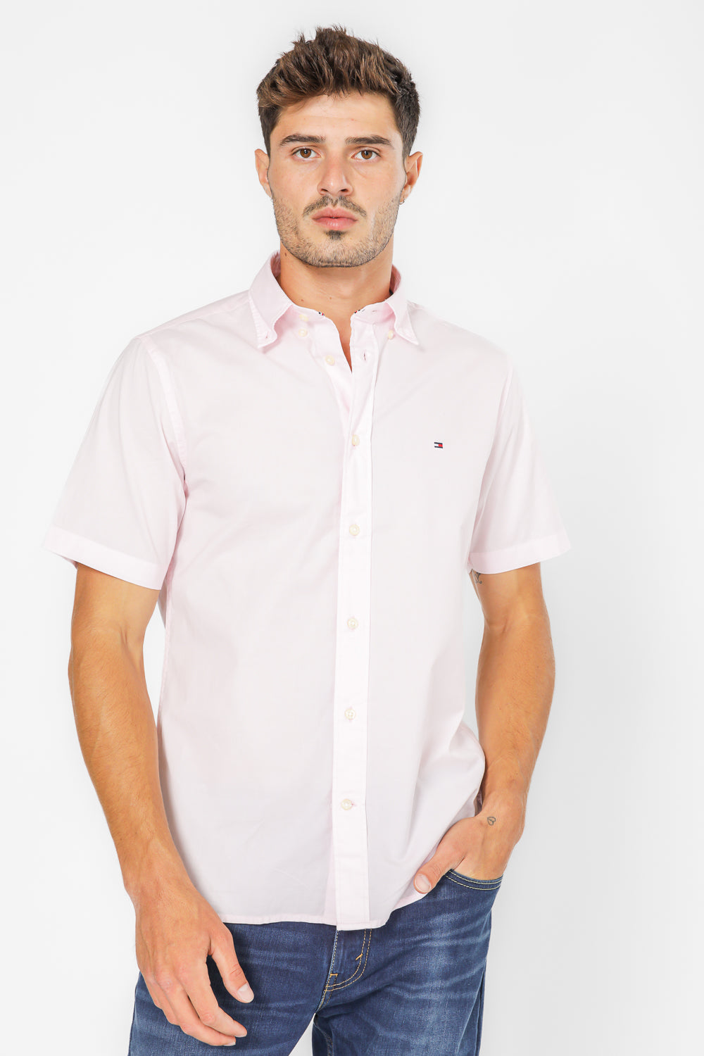 חולצה מכופתרת קצרה לגברים בצבע ורוד