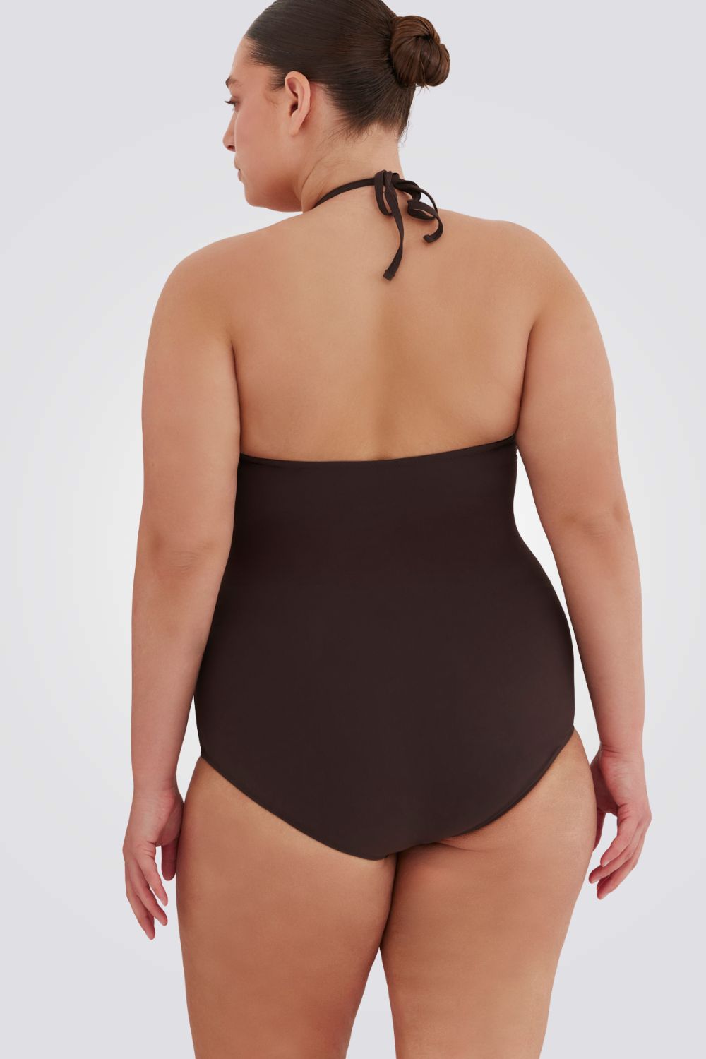 בגד ים שלם לנשים