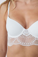 חזיית ריפוד קל PURE INFINI NO4 לנשים