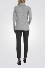 סריג משוחרר צווארון גולף בצבע אפור מלאנז'