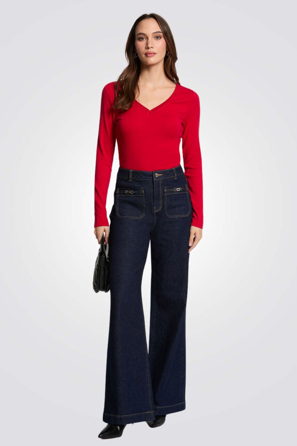 טישירט שרווך ארוך צווארון וי בצבע אדום