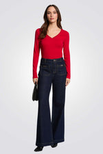 טישירט שרווך ארוך צווארון וי בצבע אדום