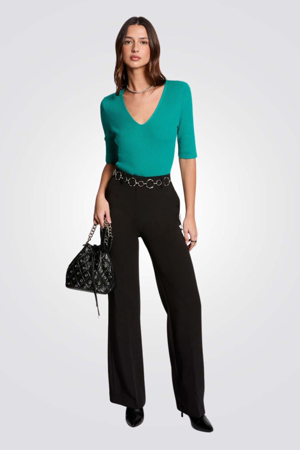 סריג שרוולים קצרים עם שסעים