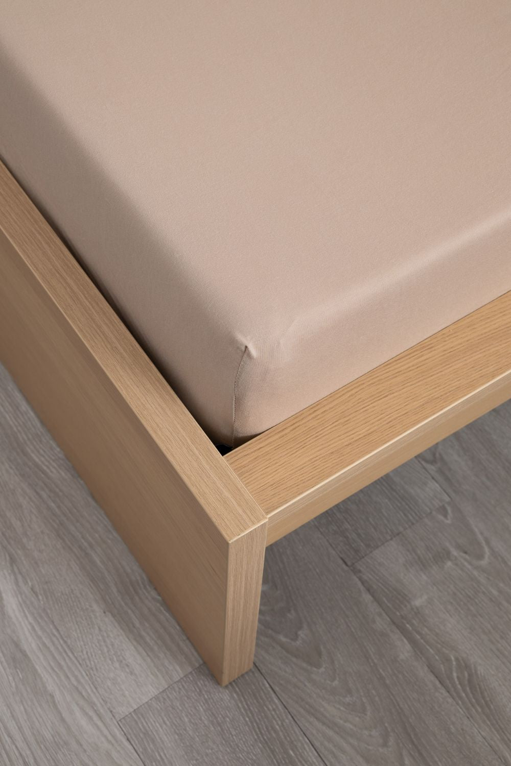 סדין ג'רסי בודד למיטה זוגית רחבה 200*180 ס"מ