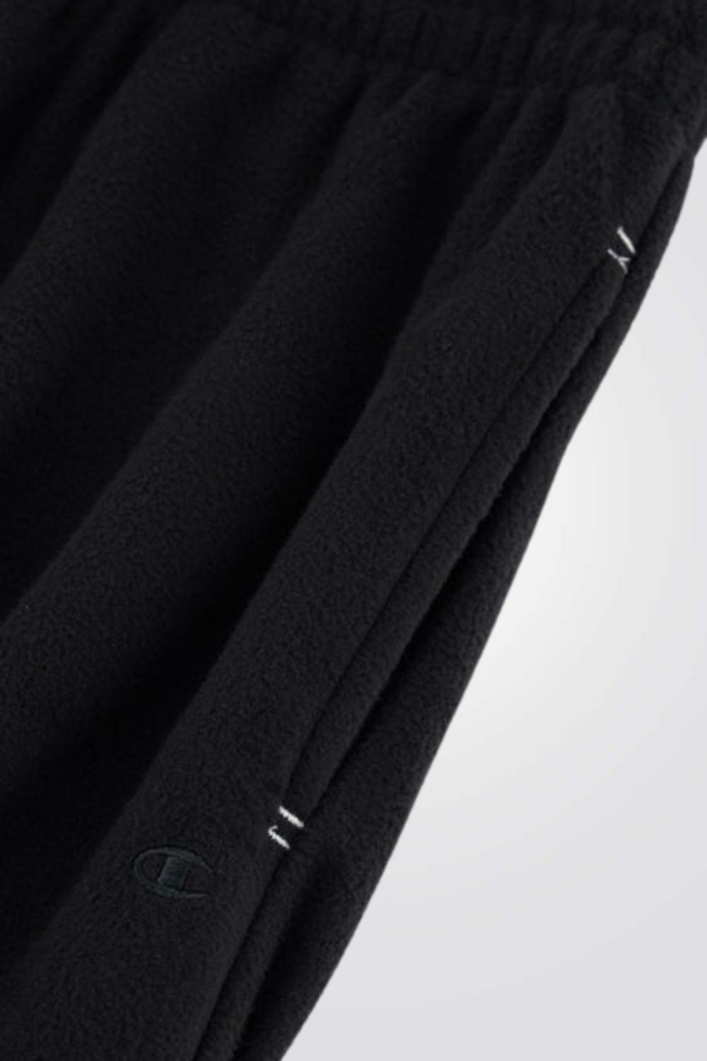 מכנסי פליז ארוכים בצבע שחור