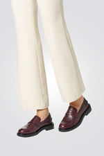 נעלי מוקסין קלאסיים לנשים | ג'יאוקס