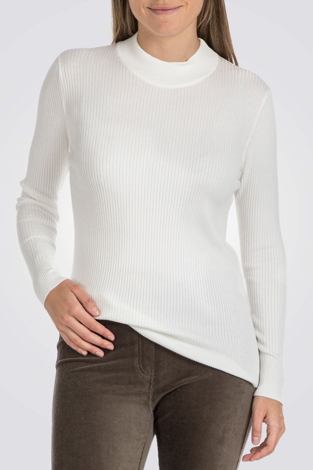 סריג ג'רסי ריב צווארון גבוה בצבע לבן