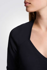 טישירט ריב שרוול ארוך בצבע נייבי