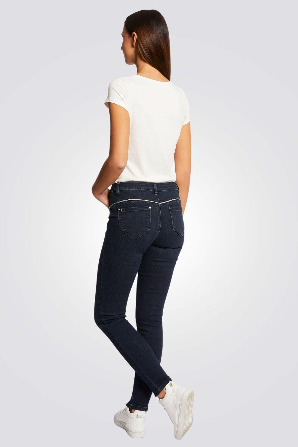 טישירט קצרה לנשים בצבע לבן - MASHBIR//365