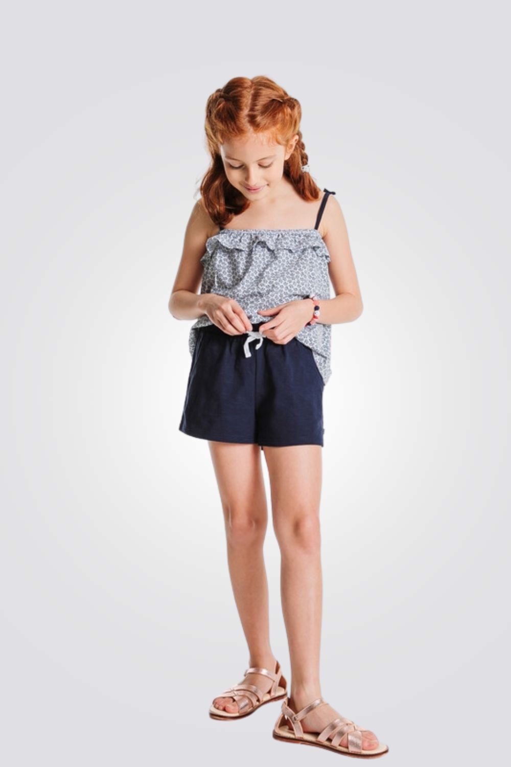מכנסיים קצרים לילדות בצבע נייבי