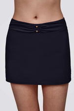 חצאית לייקרה לנשים בצבע שחור - MASHBIR//365