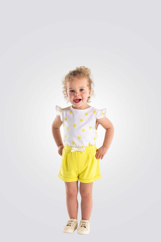 מכנסיים קצרים לתינוקות בצבע צהוב 