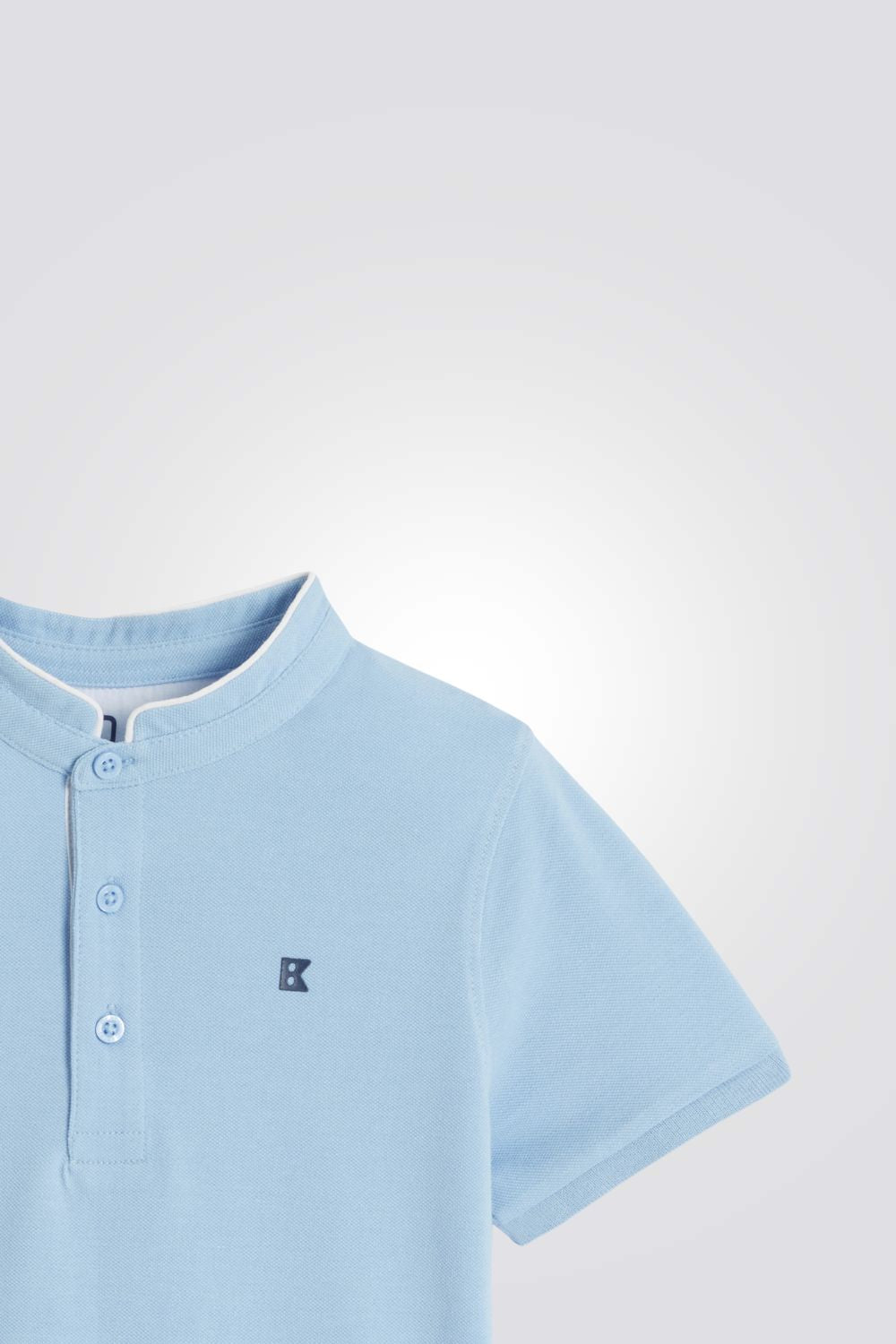 חולצת פולו לילדים בצבע תכלת