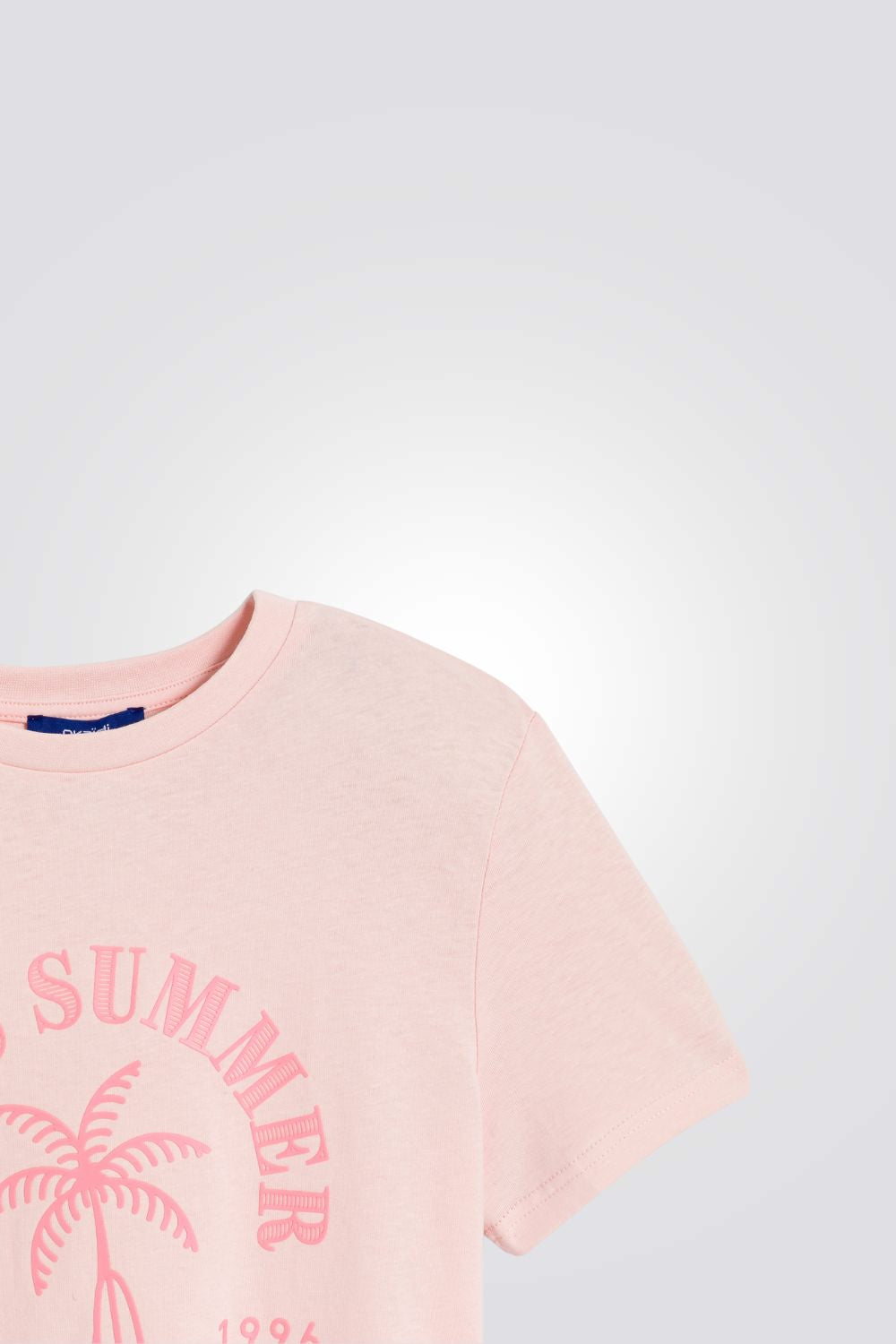 טישירט לילדות בצבע ורוד עם הדפס