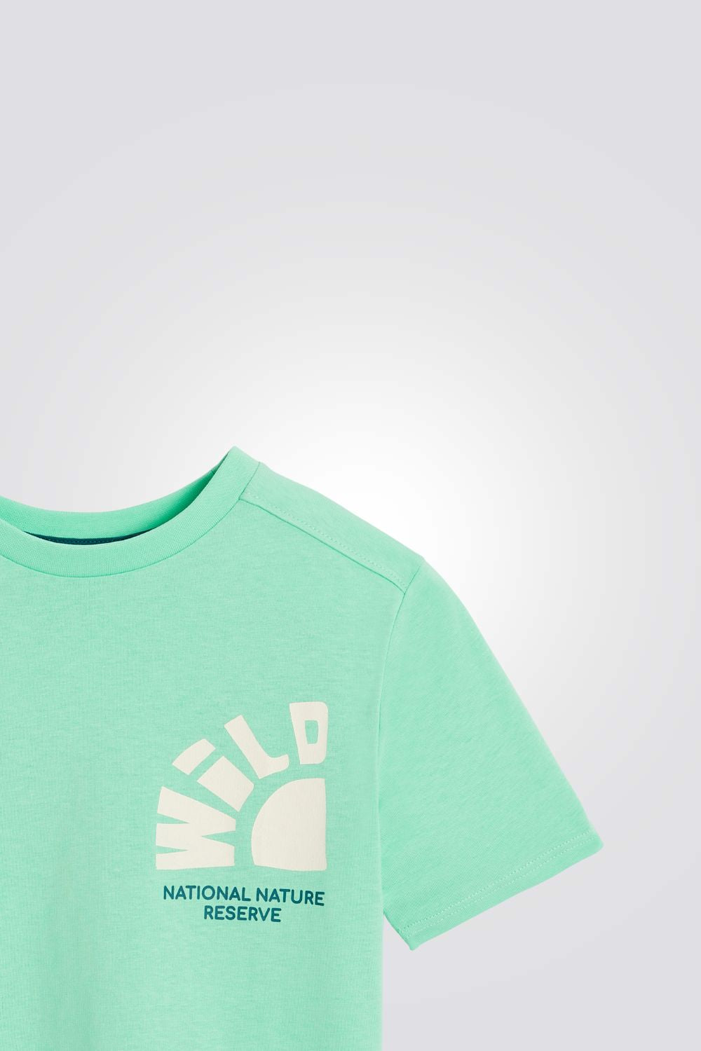 טישירט לילדים בצבע ירוק עם הדפס