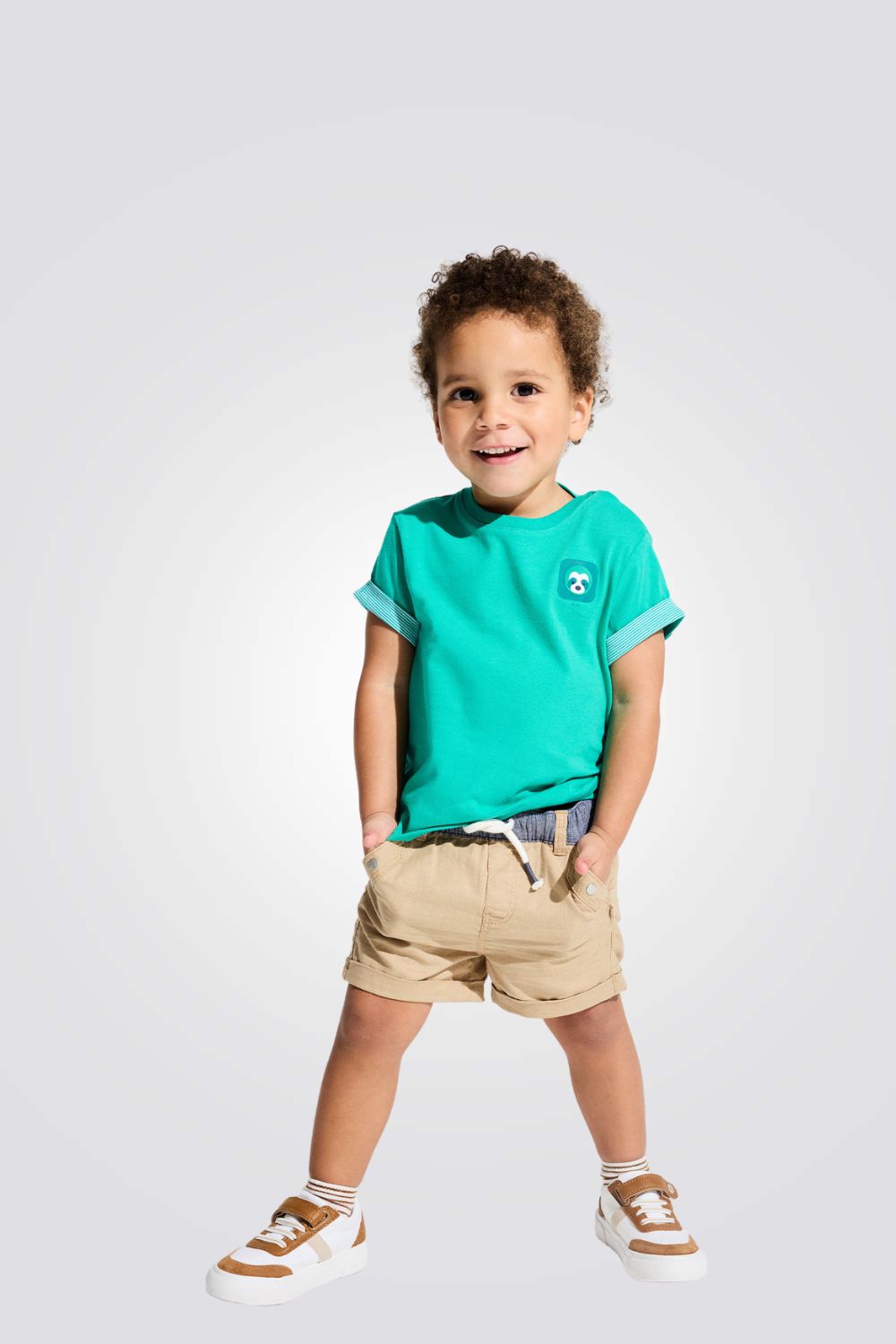 טישירט לתינוקות בצבע ירוק עם הדפס