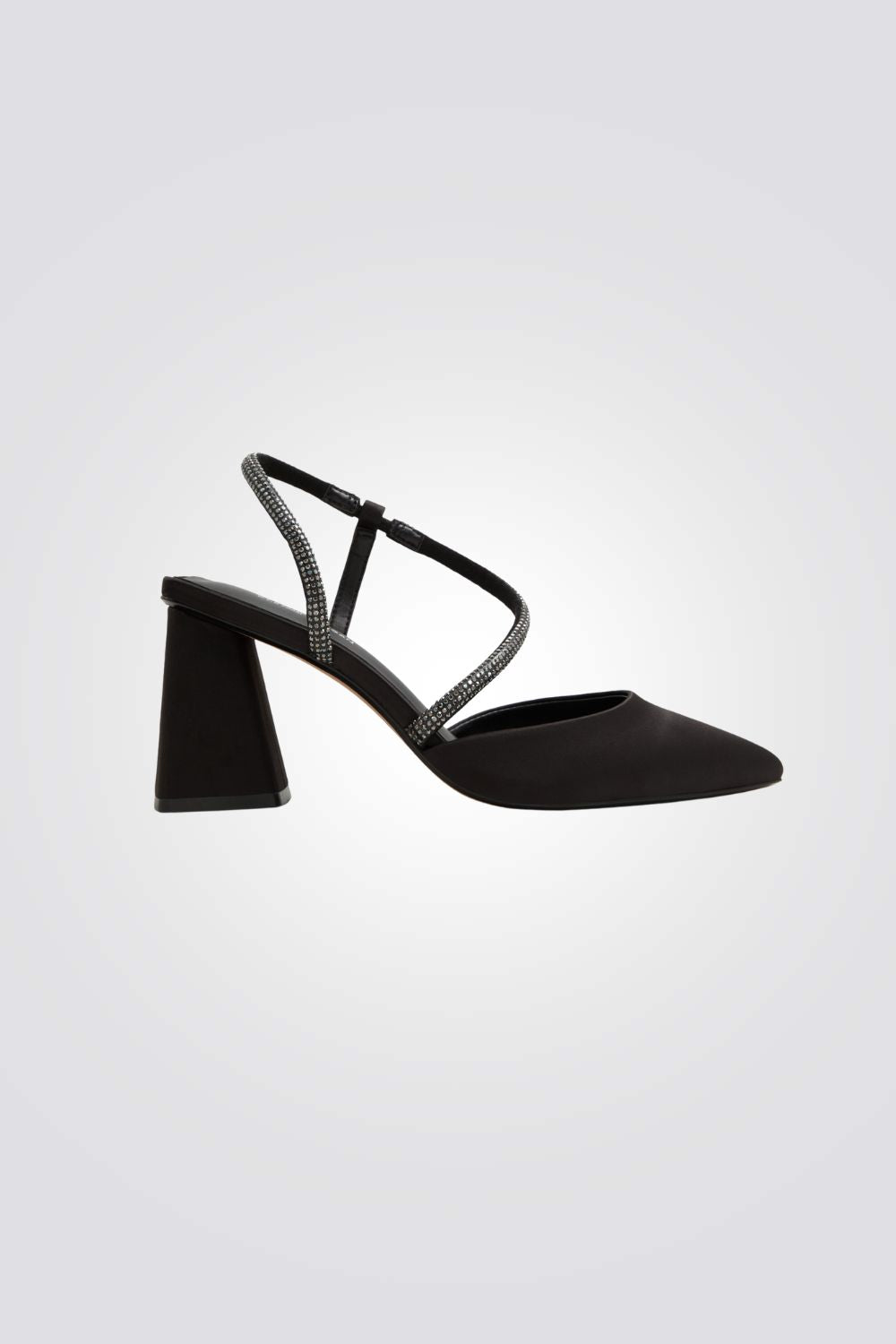 נעלי עקב לנשים דגם PETRRAA שחור 
