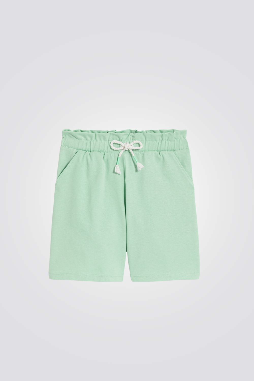 מכנסיים קצרים לילדות בצבע ירוק