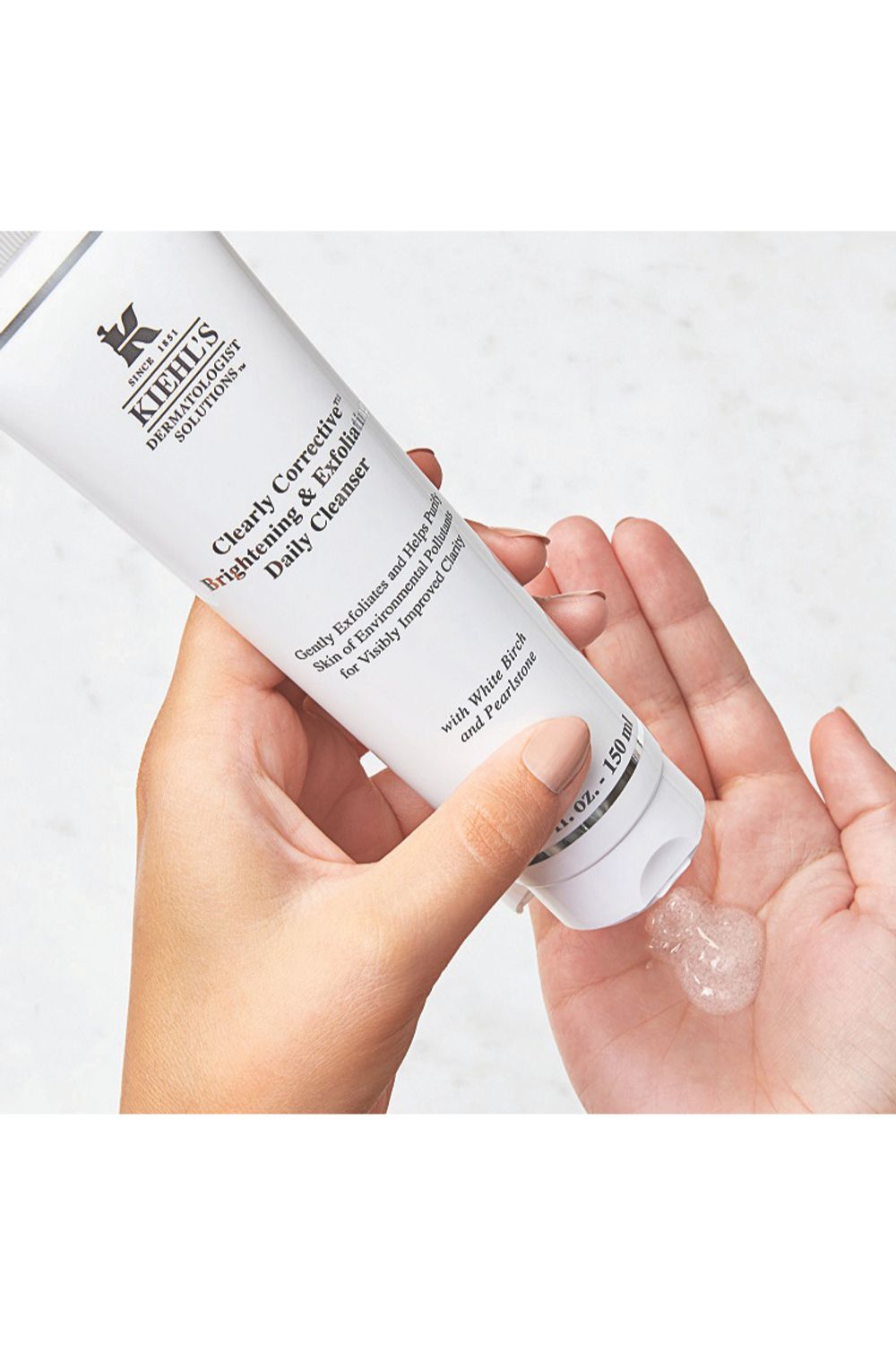 ניקוי פנים קלירלי קורקטיב לשימוש יומיומי 150 מ"ל