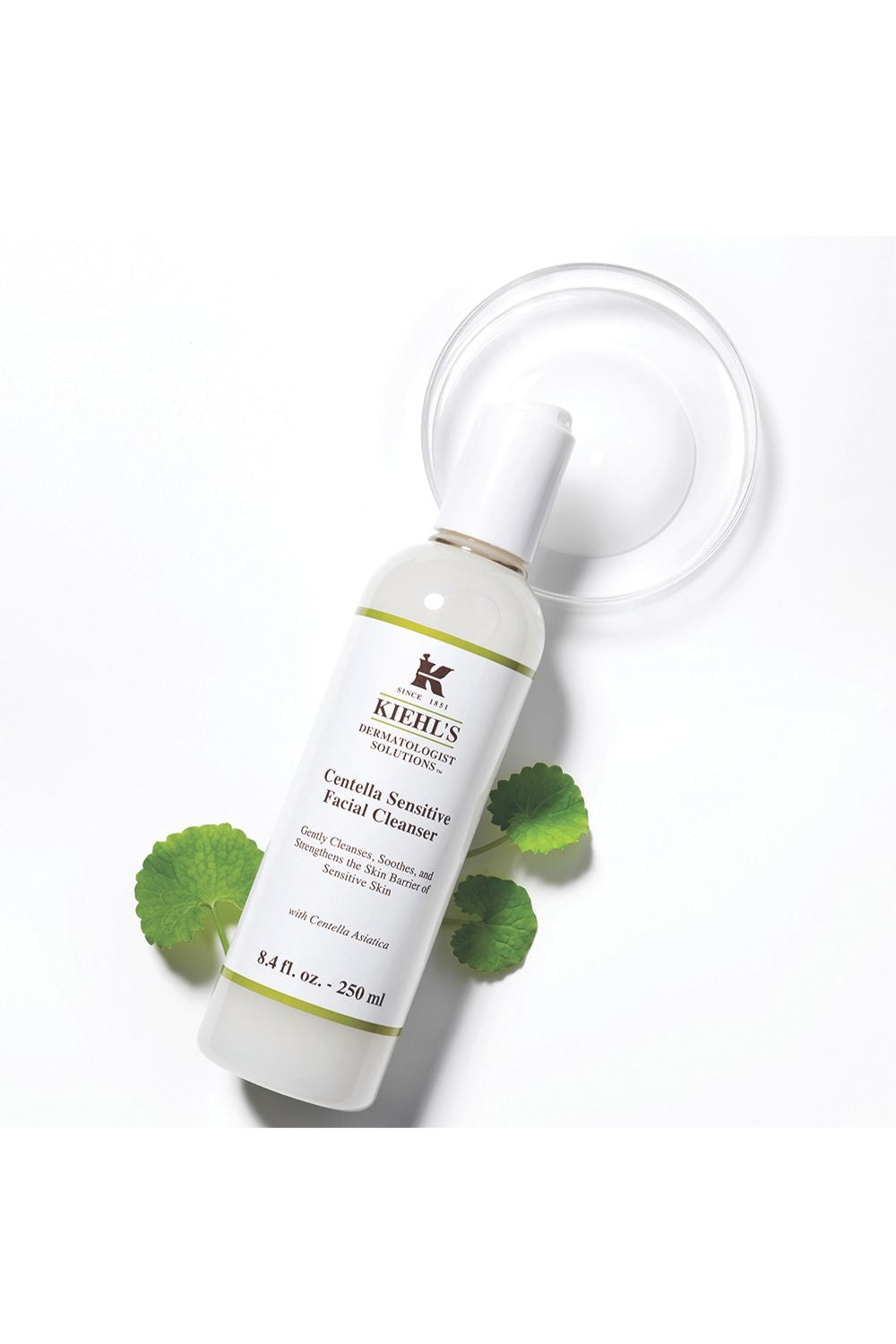 סנטלה ניקוי פנים לעור רגיש 250 מ"ל