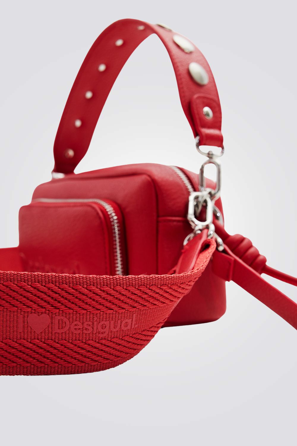 תיק צד דמוי עור לנשים בצבע אדום