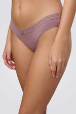 תחתוני ביקיני עם תחרה עדינה | פמינה