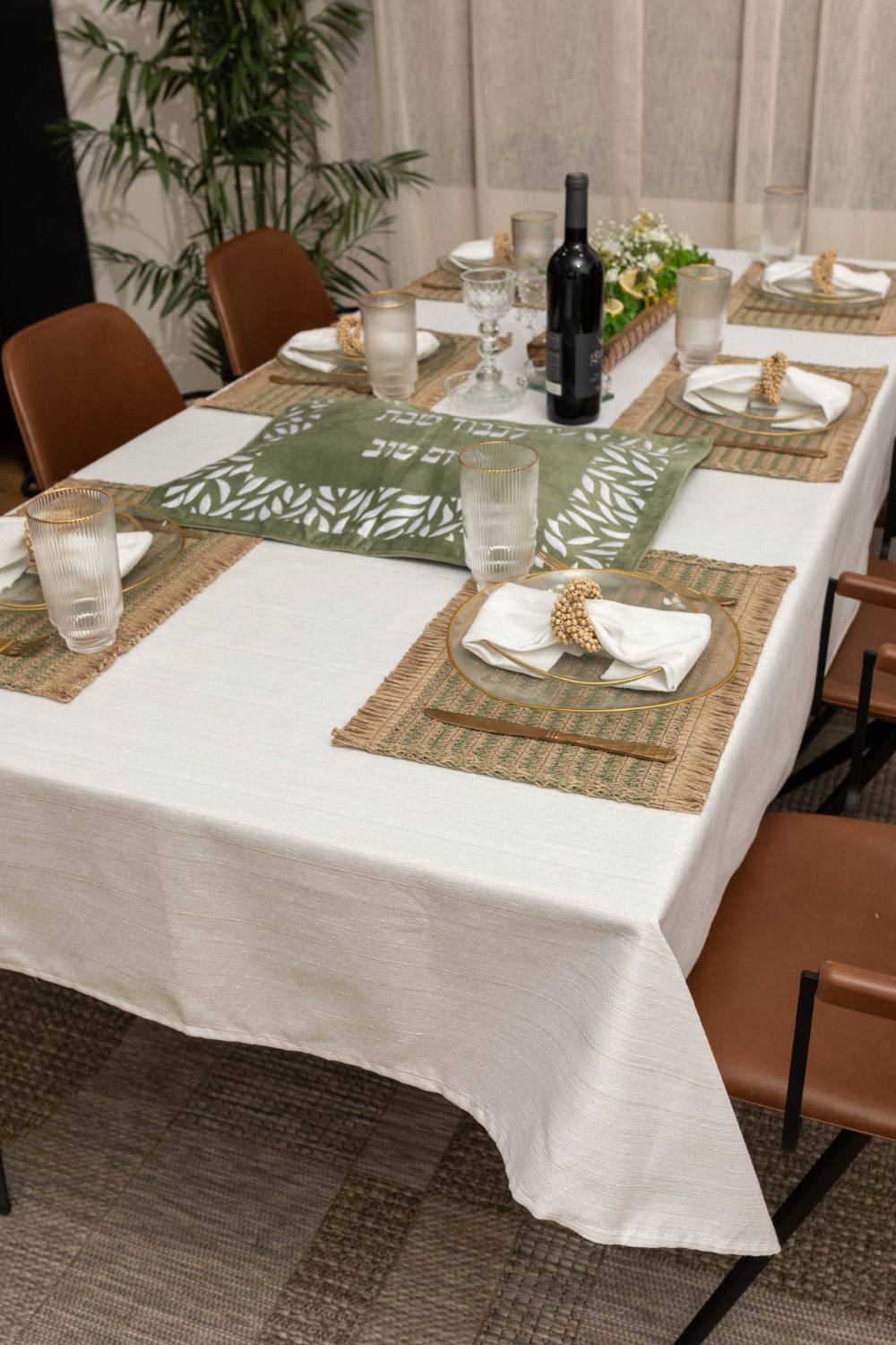 מפת שולחן דגם נעמה 300/180 ס"מ