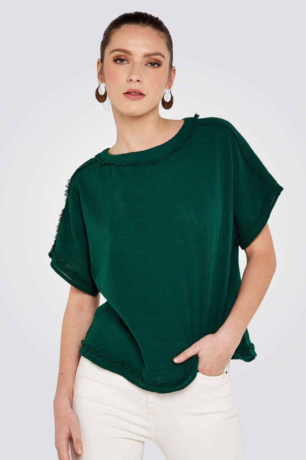 טישירט קצרה בצבע ירוק - MASHBIR//365