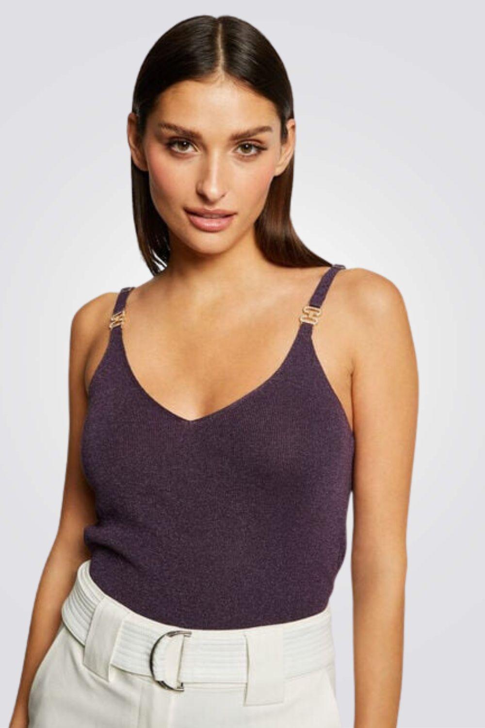 גופייה עם רצועות דקות בצבע שזיף - MASHBIR//365