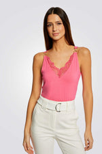 גופיית תחרה בצבע ורוד - MASHBIR//365