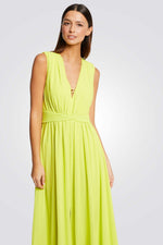 שמלת מקסי עם שסע בצבע צהוב - MASHBIR//365