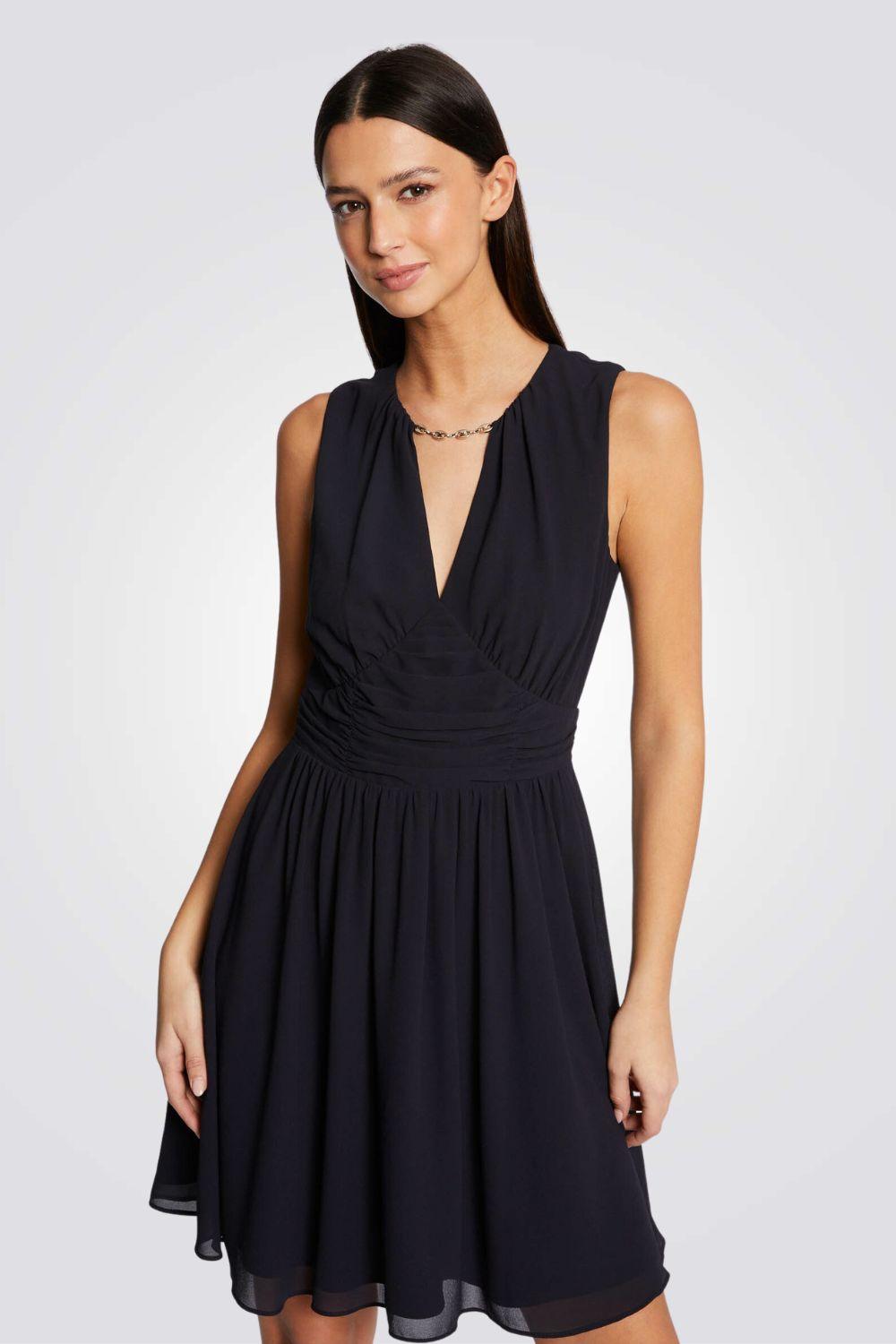 שמלת מיני עם פרטי שרשרת בצבע נייבי - MASHBIR//365