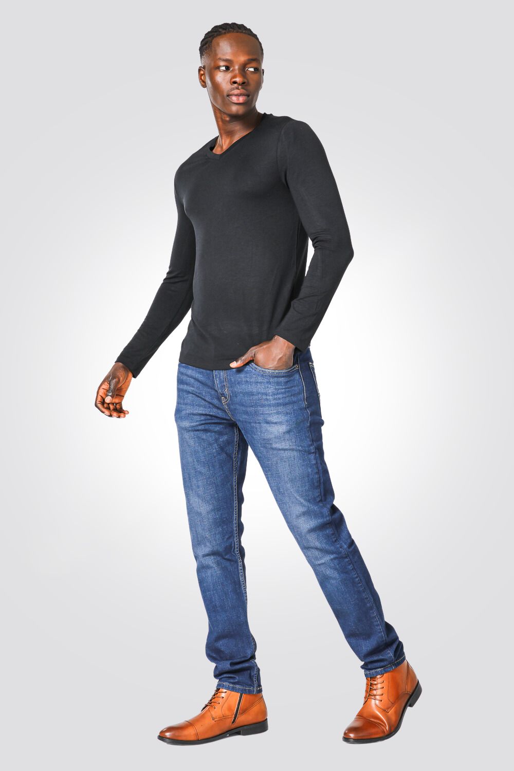 ג'ינס לגברים INDIGO-POCKETS בצבע כחול בהיר